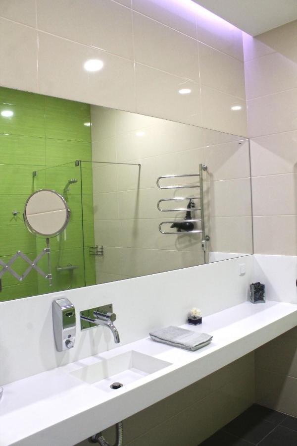 Marketplace Apartment 2 蓬塔德尔加达 外观 照片
